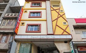 Hotel Sehmi'S Best Rest Inn
